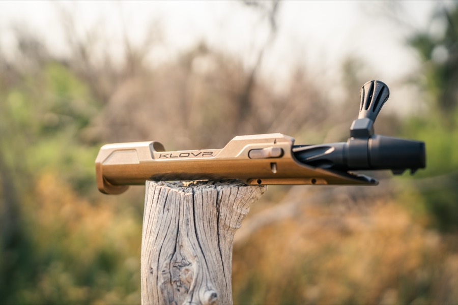 KLOVR Stock — Burnt Bronze